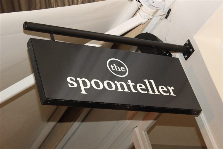 The Spoonteller on Saturday Night