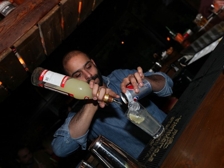 Fertil Pub on Saturday Night