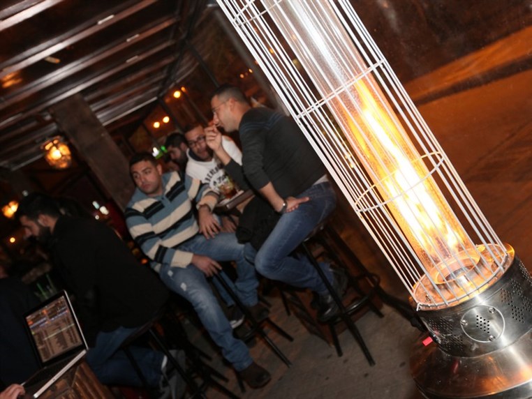 Fertil Pub on Saturday Night