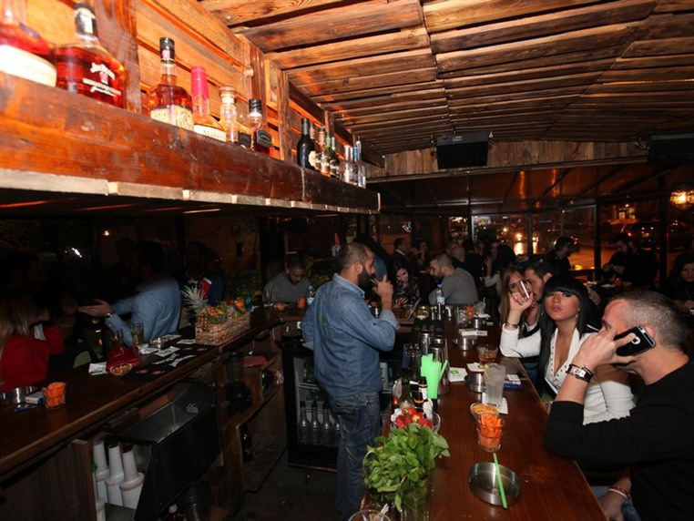 Fertil Pub on Saturday Night