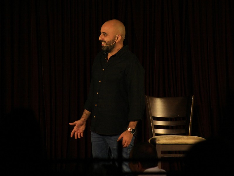 Laugh Story at Ikebana-Le Royal