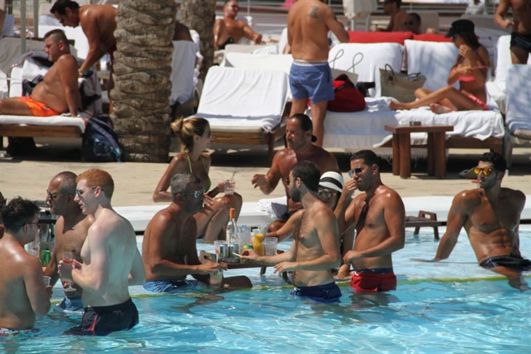 911 Beach Party