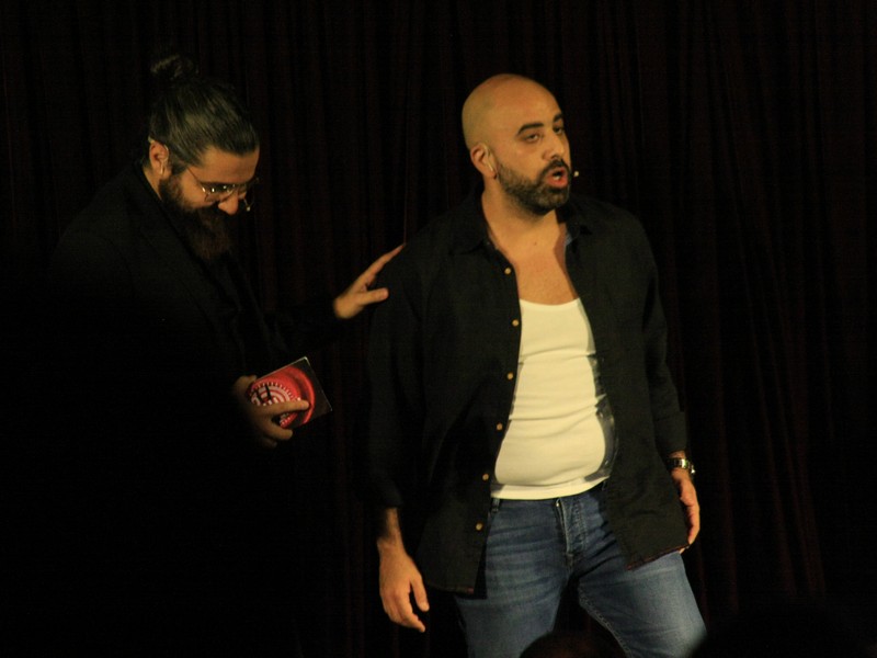 Laugh Story at Ikebana-Le Royal