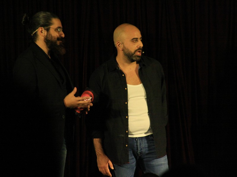 Laugh Story at Ikebana-Le Royal
