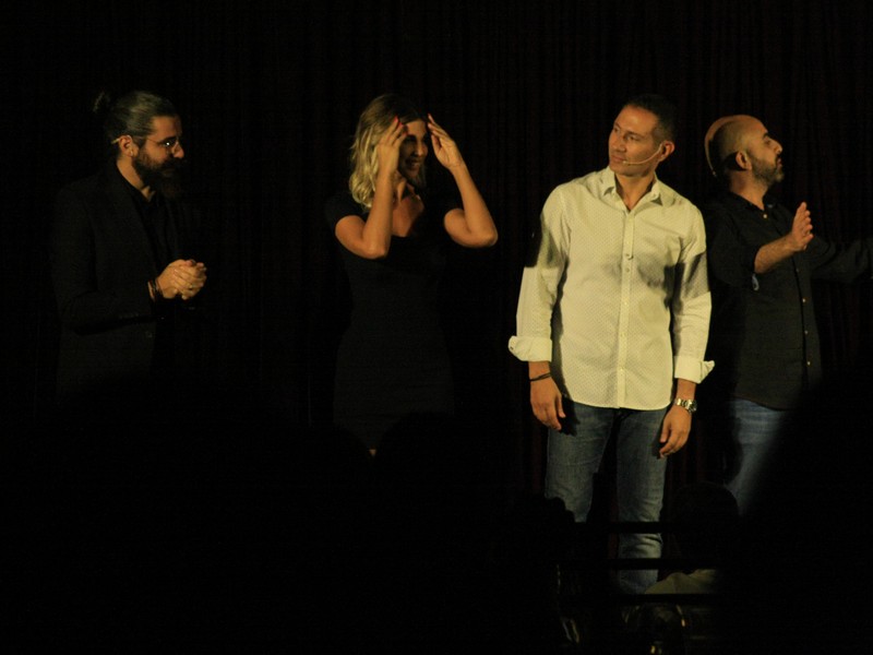 Laugh Story at Ikebana-Le Royal