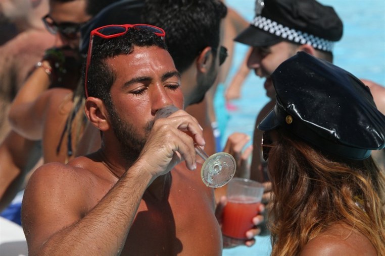 911 Beach Party