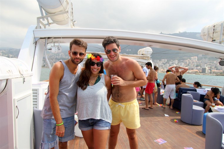 Summer Cloud 961 Boat Part 2