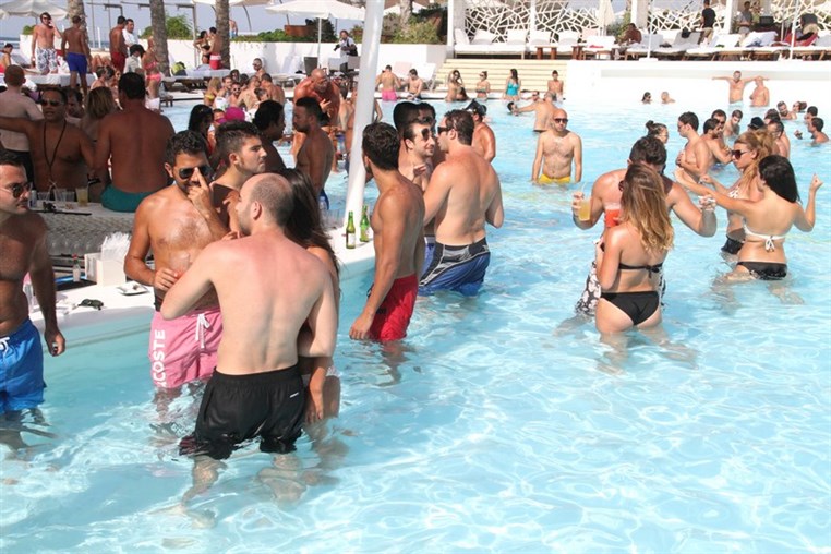 911 Beach Party