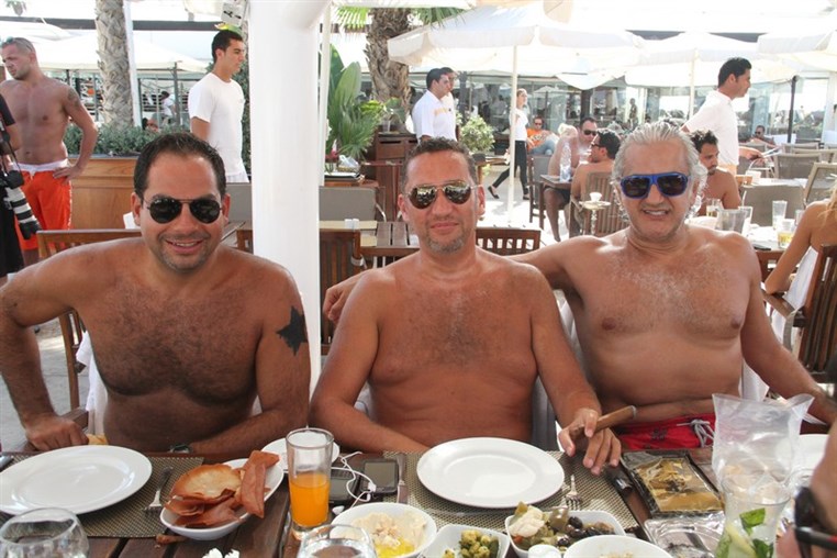 911 Beach Party