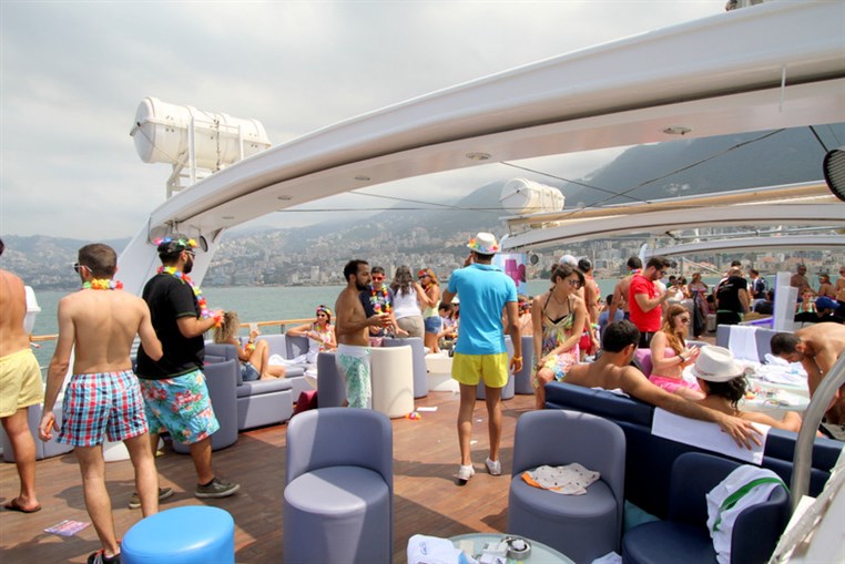 Summer Cloud 961 Boat Part 2