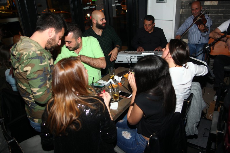 Fadi al Kadi & The Band at Bar 35