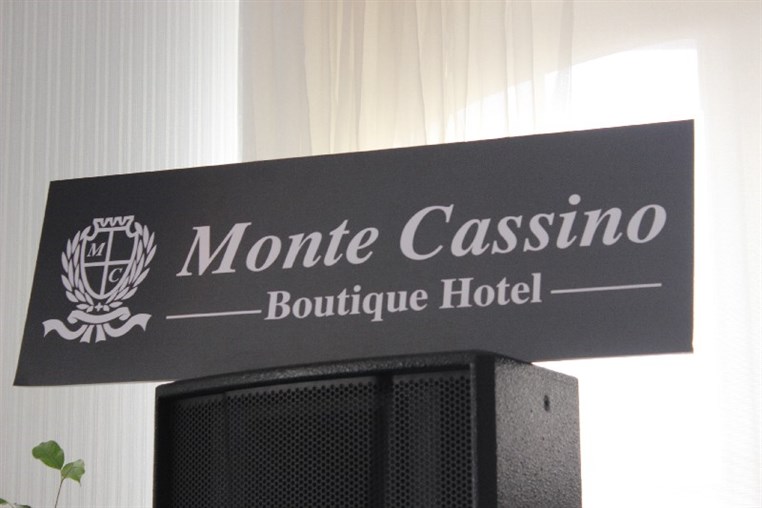 Sunday Buffet at Monte Cassino