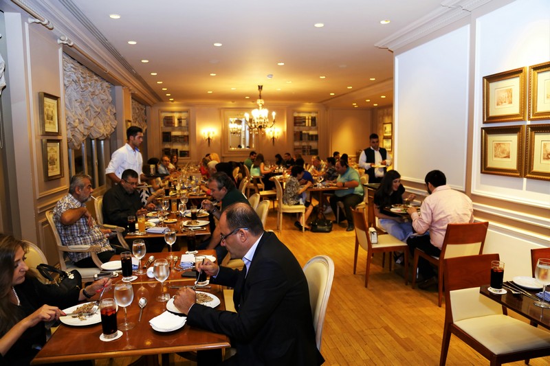 Iftar at Mediterranee-Movenpick