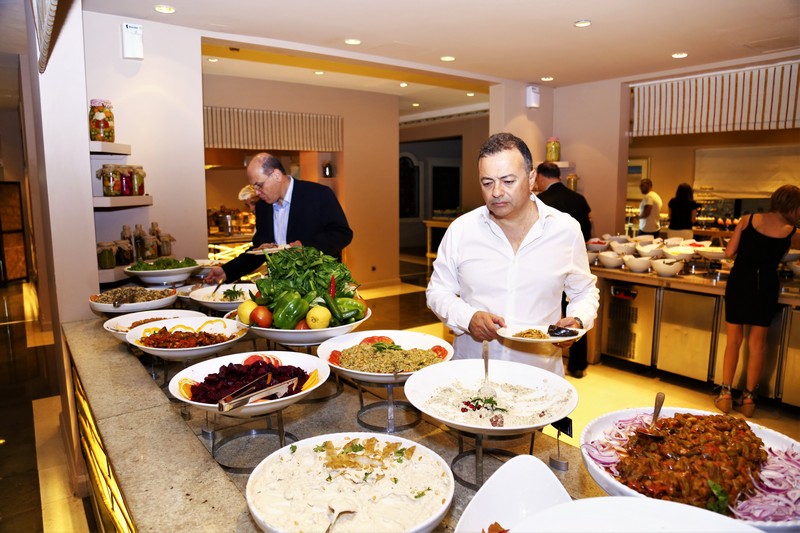 Iftar at Mediterranee-Movenpick