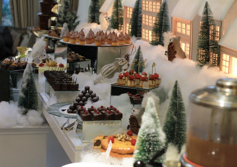 Chocolate Buffet at Cascade Lounge
