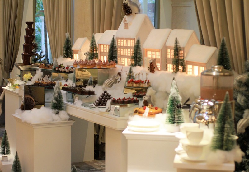 Chocolate Buffet at Cascade Lounge