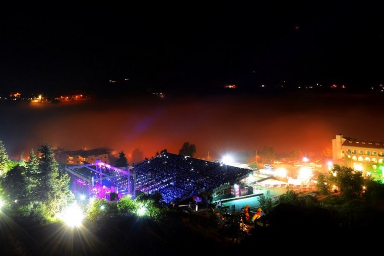 Julio Iglesias at Ehdeniyat Festival