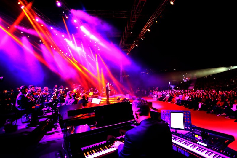Kadim Al Sahir at Ehdeniyat Festival