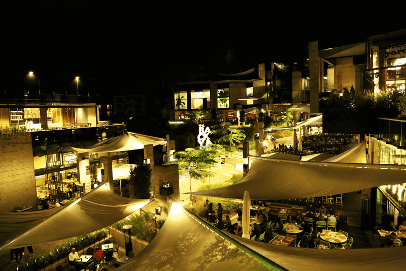 Kitchen Yard on Saturday Night