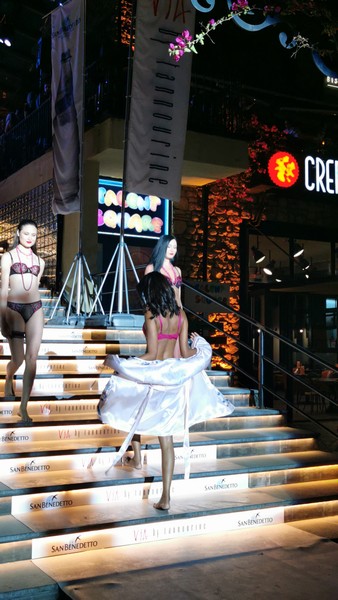 K.Lynn Lingerie Fashion Show