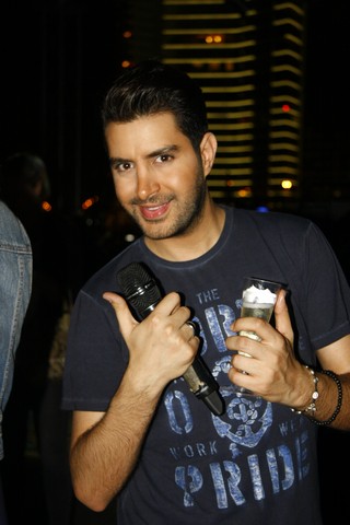 Eric Tibusch Summer Fashion Show by LIPS
