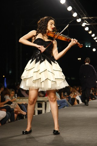 Eric Tibusch Summer Fashion Show by LIPS