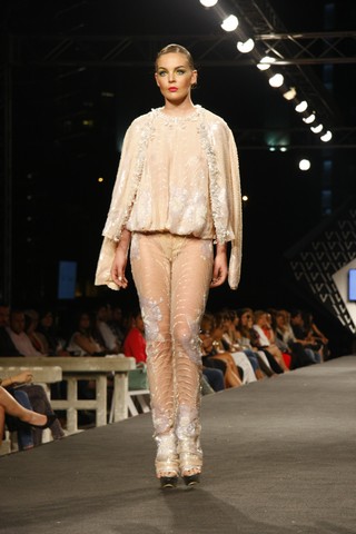Eric Tibusch Summer Fashion Show by LIPS
