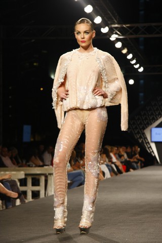 Eric Tibusch Summer Fashion Show by LIPS
