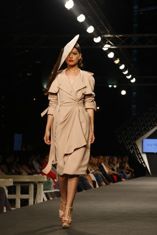Eric Tibusch Summer Fashion Show by LIPS