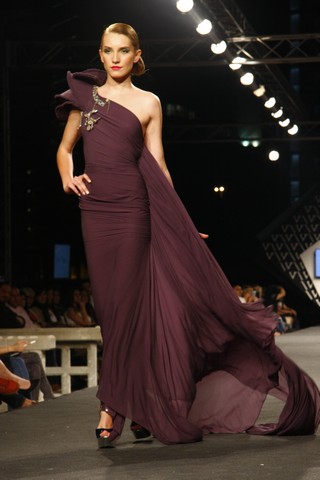 Eric Tibusch Summer Fashion Show by LIPS