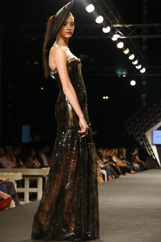 Eric Tibusch Summer Fashion Show by LIPS