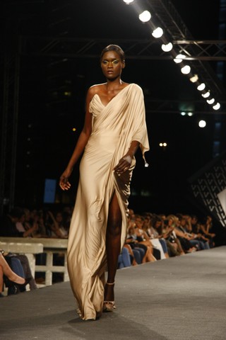 Eric Tibusch Summer Fashion Show by LIPS