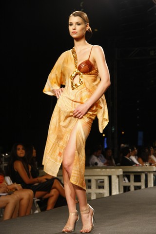 La Perla at fashion week by LIPS