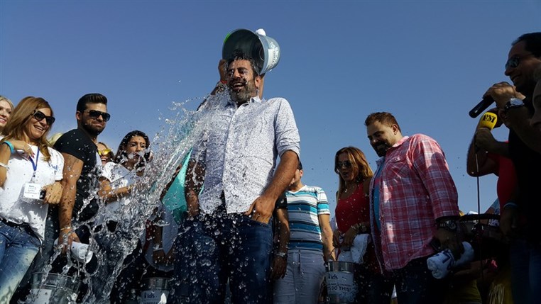Ice Bucket Challenge With Celebrities 