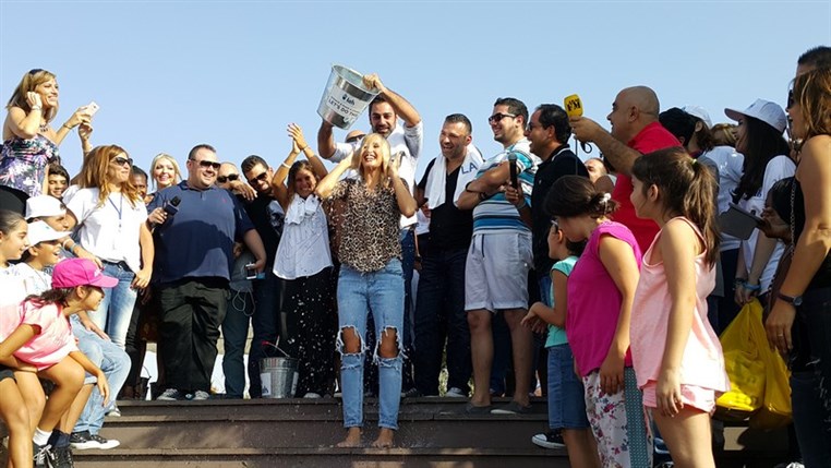 Ice Bucket Challenge With Celebrities 