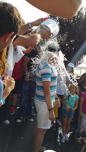 Ice Bucket Challenge With Celebrities 