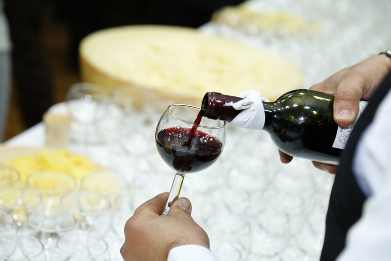 Wine Tasting Event at La Cave a Vin