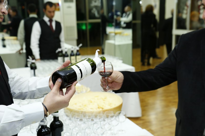 Wine Tasting Event at La Cave a Vin