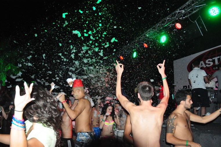 Largest FOAM Party 4 Part 2