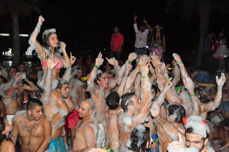 Largest FOAM Party 4 Part 2