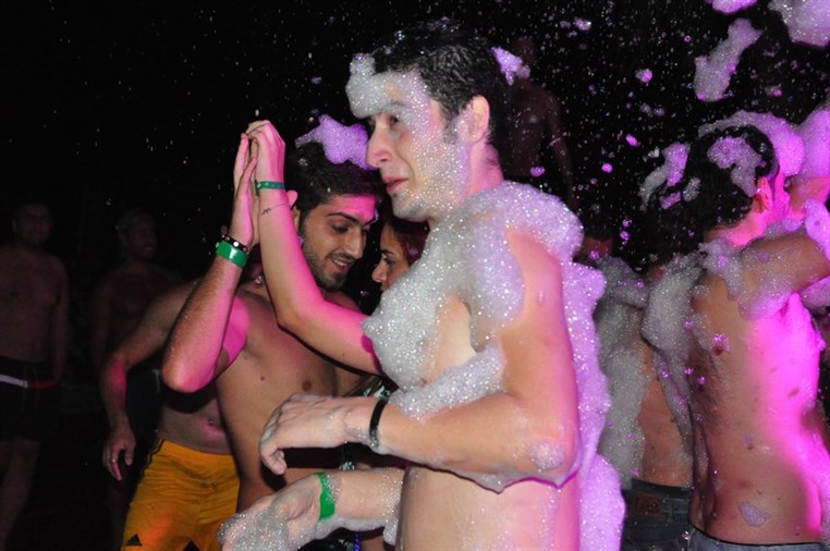 Largest FOAM Party 4 Part 2