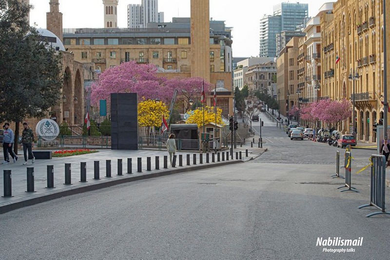 Coronavirus fears empty streets in Beirut