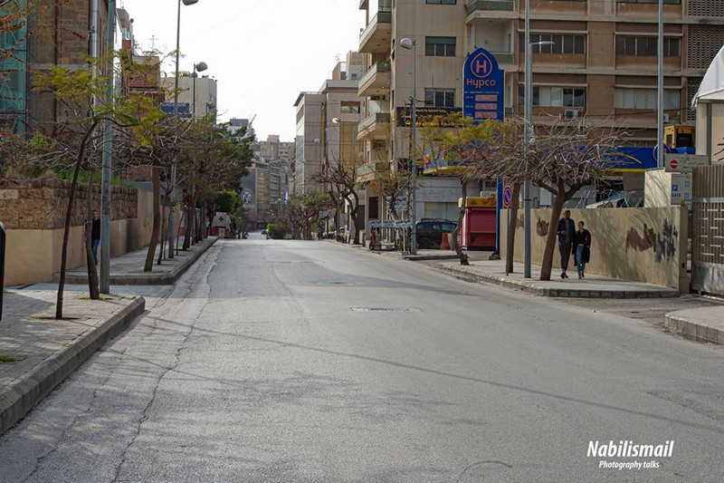 Coronavirus fears empty streets in Beirut