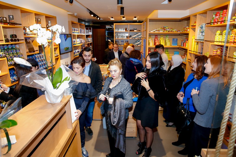 Opening of Les Delices Des Cinq Oceans