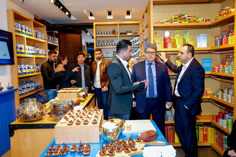 Opening of Les Delices Des Cinq Oceans