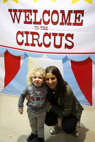 Cirque Fiesta at l'Univers d'Albert