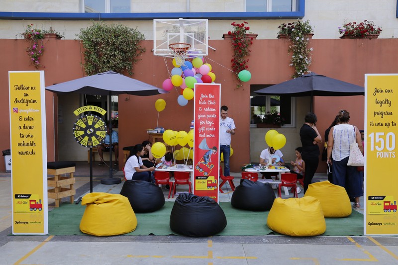 La Kermesse du Lycee Montaigne