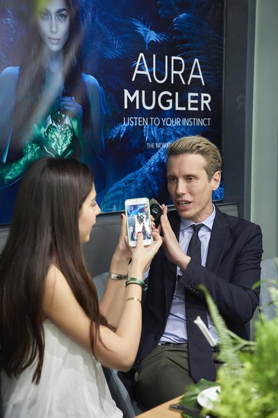 Mugler Introduces Its New Feminine Fragrance: Aura