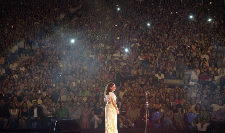 Majida el Roumi at Batroun Festival