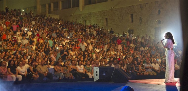 Majida el Roumi at Batroun Festival